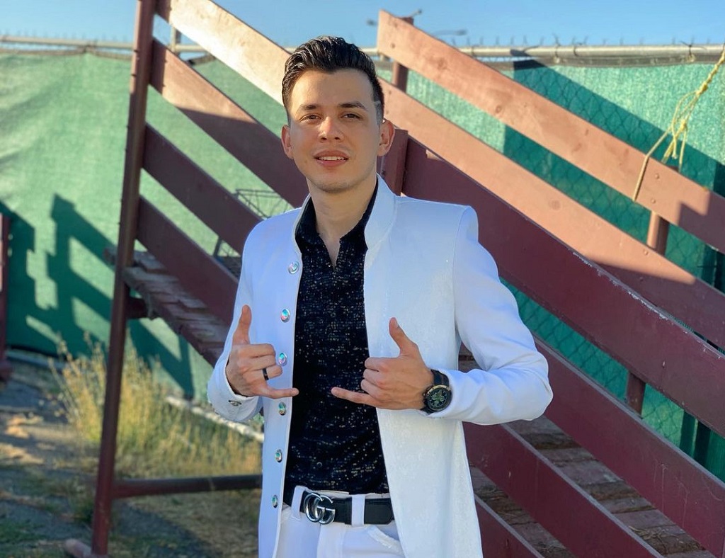Mexican Singer Carlos Parra Dies Aged 26 in a Car Crash in Arizona