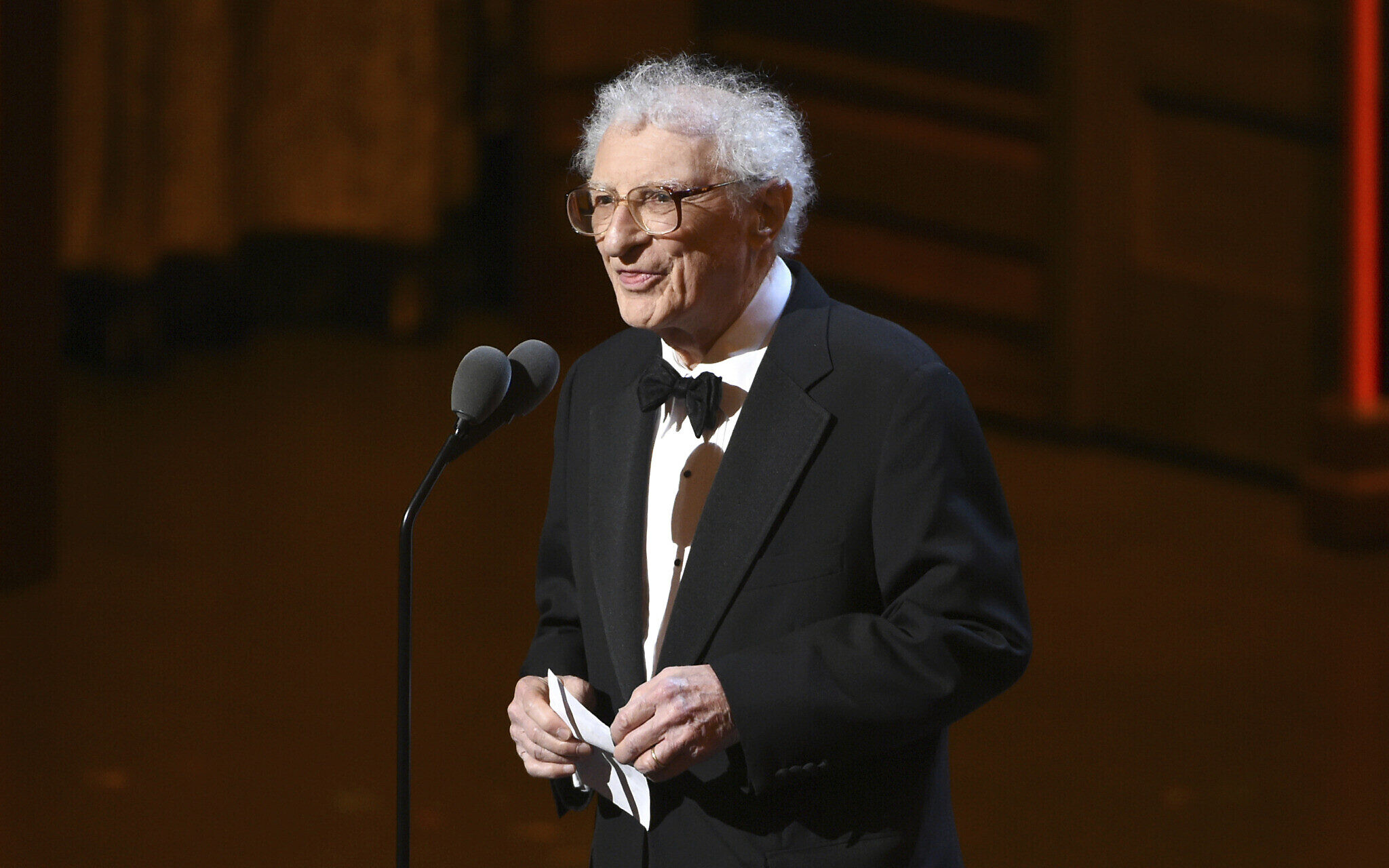Sheldon Harnick, 'Fiddler on the Roof' and 'Fiorello!' Lyricist, Passes Away at 99